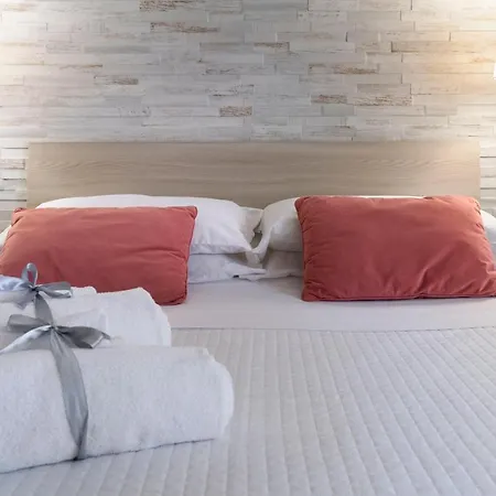 Il Tempio Di Athena - Cultura E Relax A Siracusa 3*